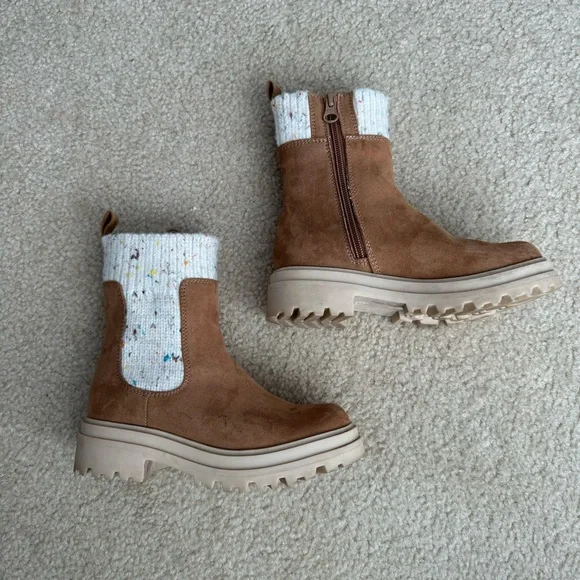 Cat & Jack Brown Ankle Boots with Knit Cuffs - Picture 2 of 5